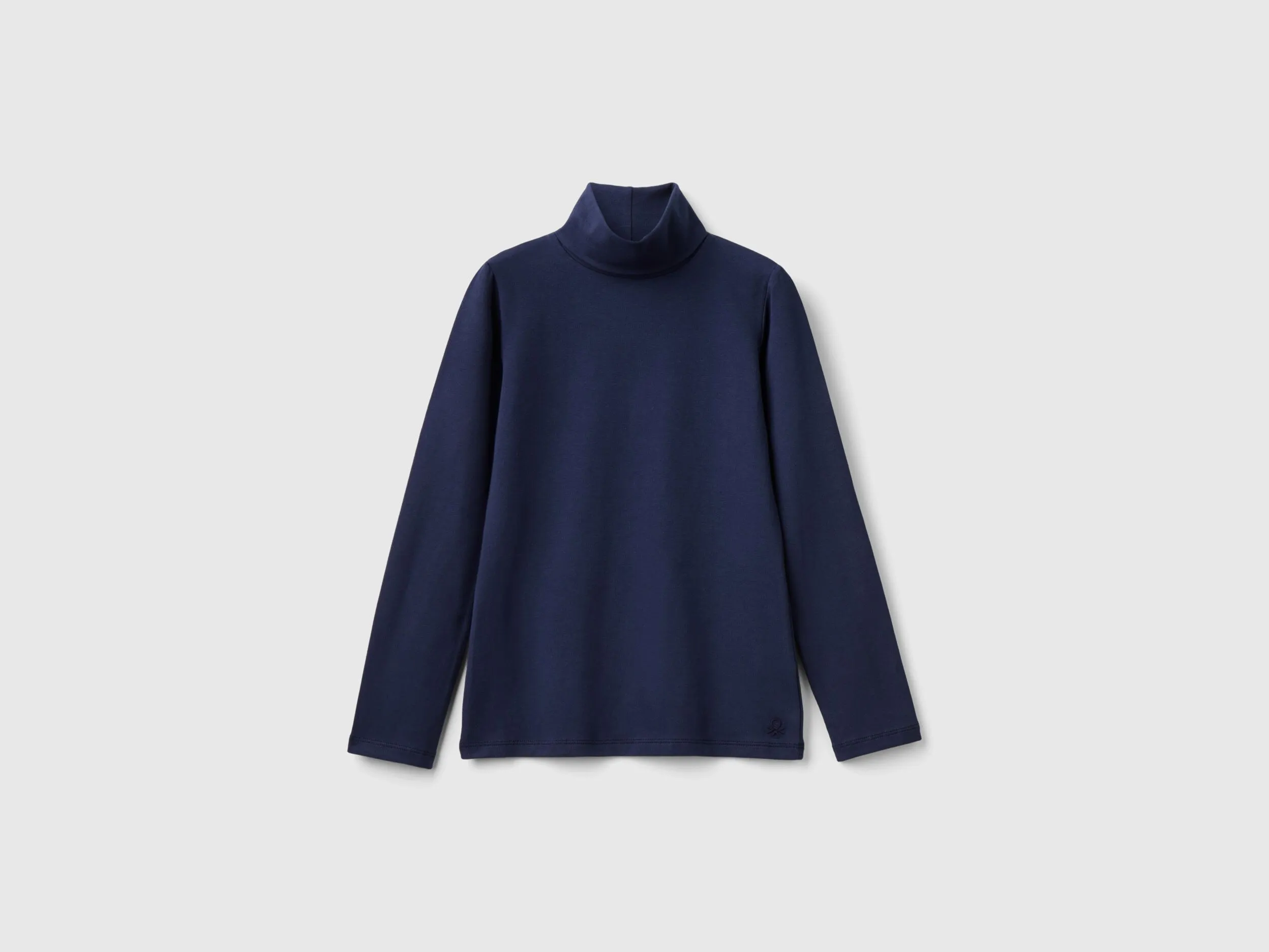 Camiseta elástica de cuello alto