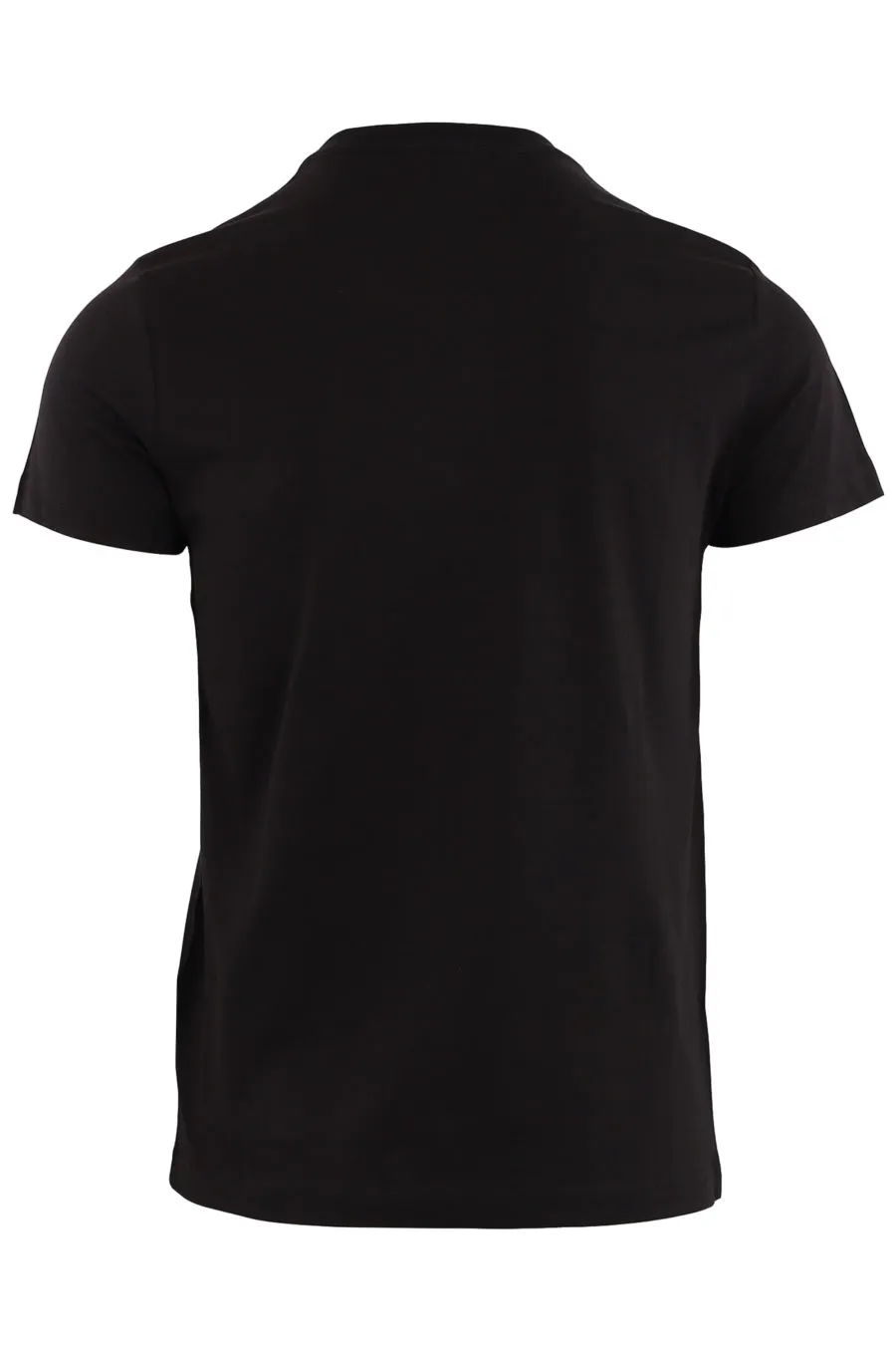 Camiseta negra con logo dorado metalizado