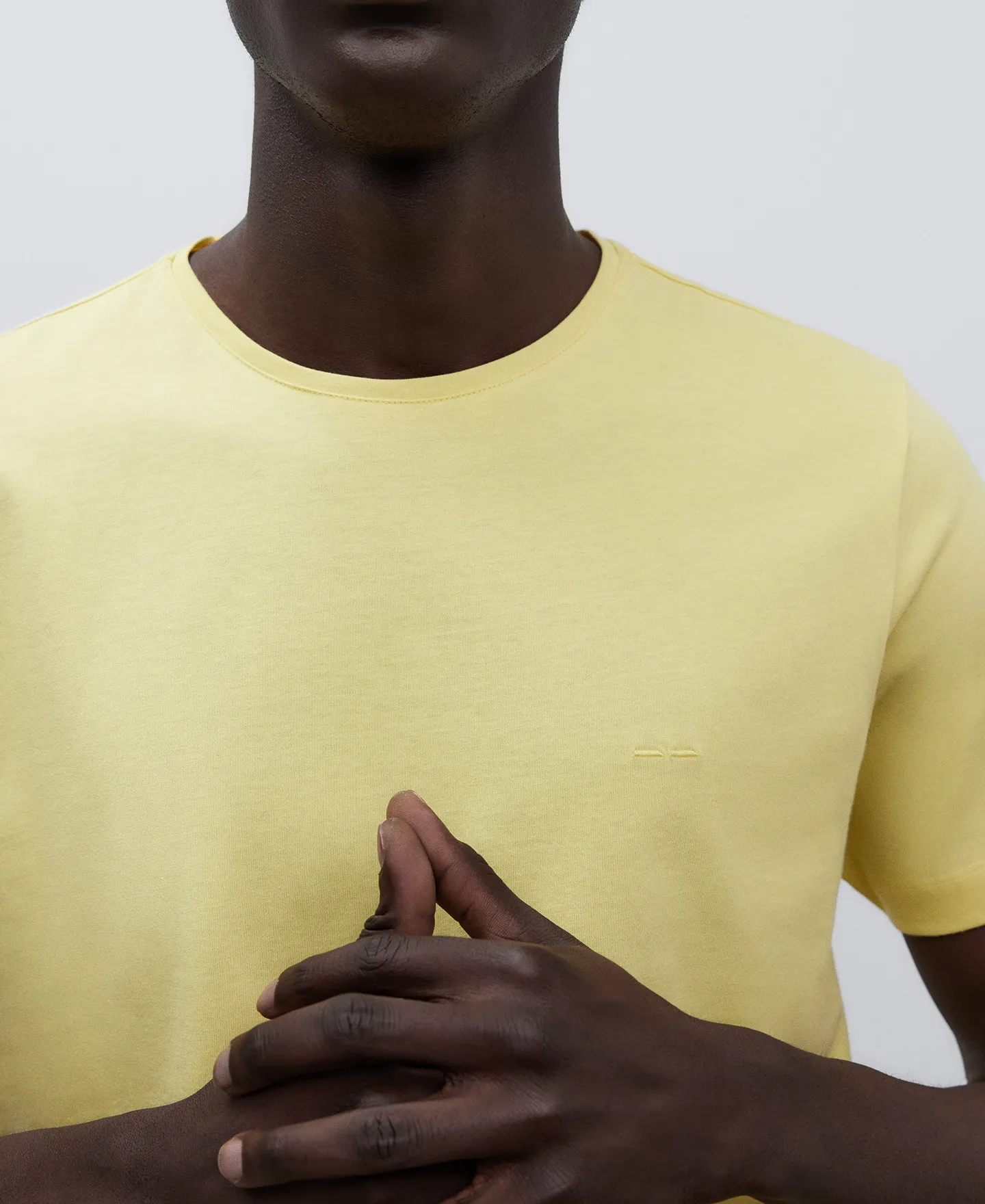Camiseta regular fit en algodón hombre