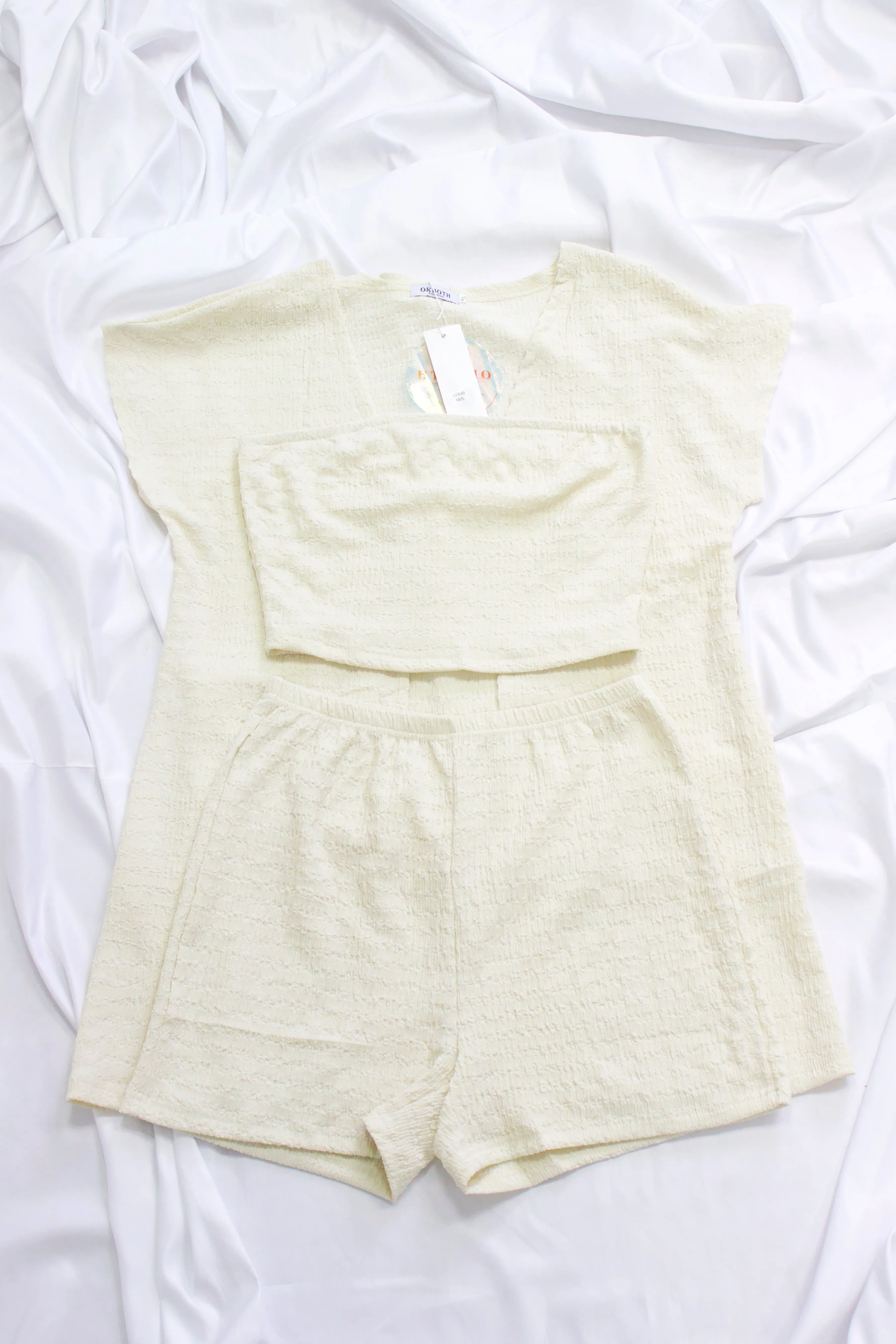 CONJUNTO DE ROPA 3 PIEZAS LF846