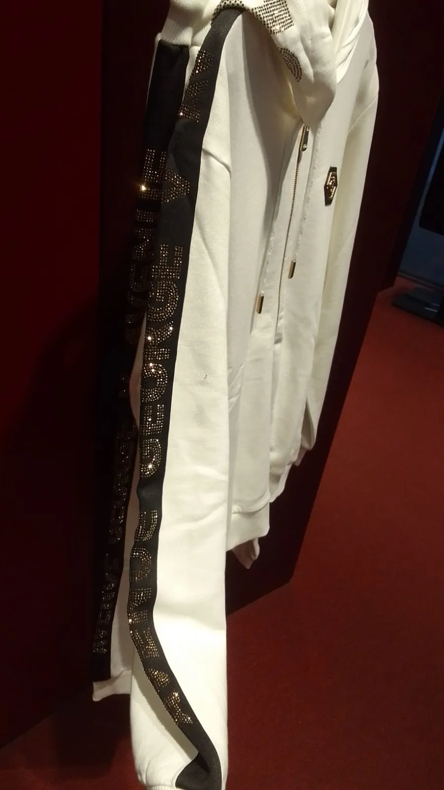 CONJUNTO GEORGE V  GV1012 WHT/GOLD