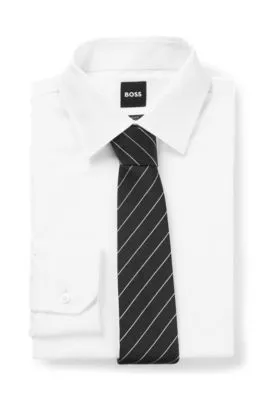 Corbata en jacquard de seda con rayas en diagonal