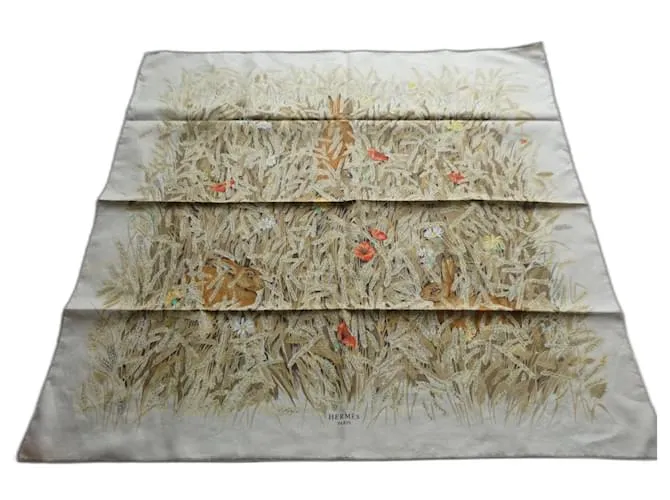 Cuadrado Hermès "Les Blés" 70 cm con caja Beige 