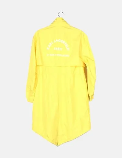 Karl Lagerfeld Impermeable amarillo estampado