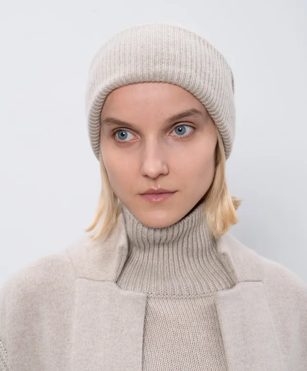 LISA YANG Beige Stockholm cap made of cashmere with a rib