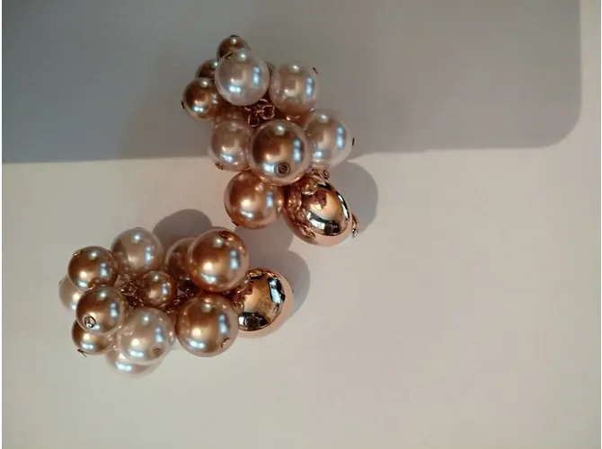 Oscar de la Renta Pendientes de adorno de oro Dorado 