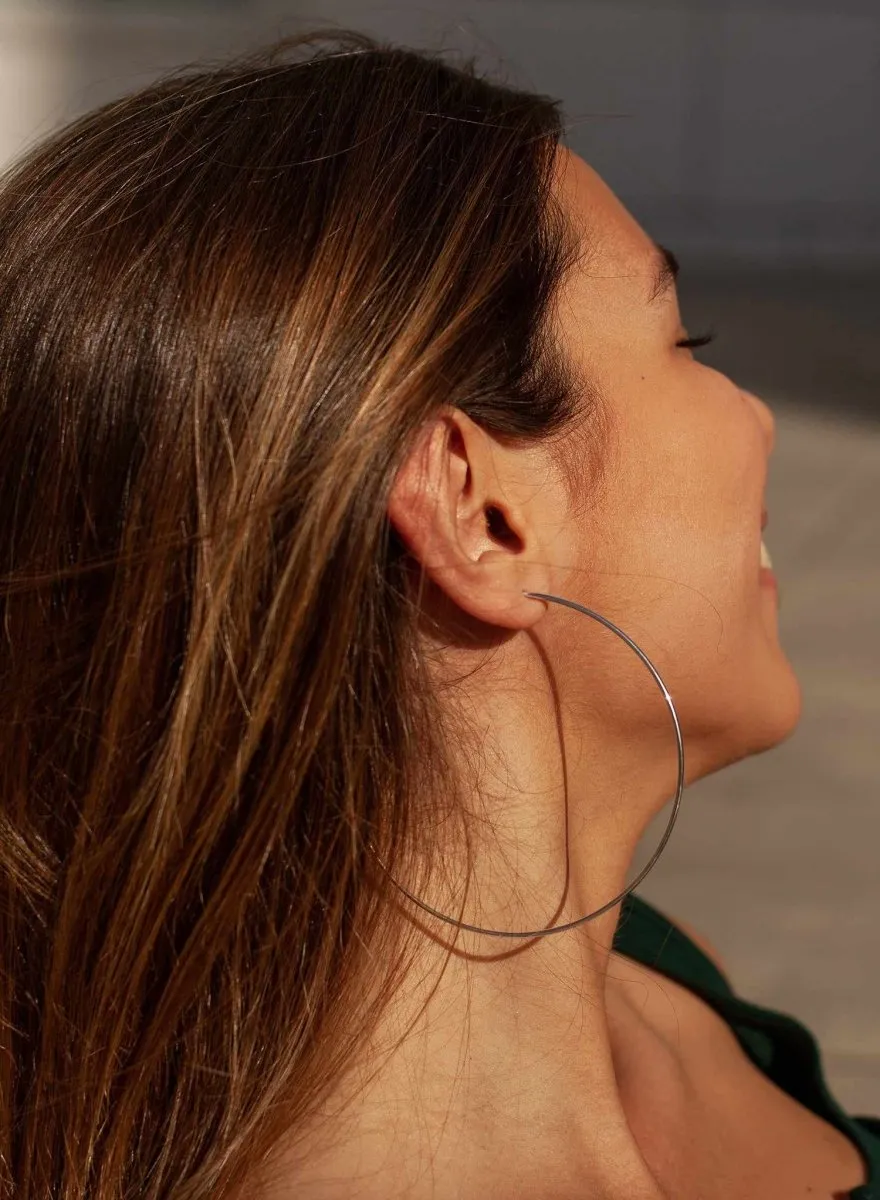 Pendientes aros grandes diseo maxi finos en plata lisa