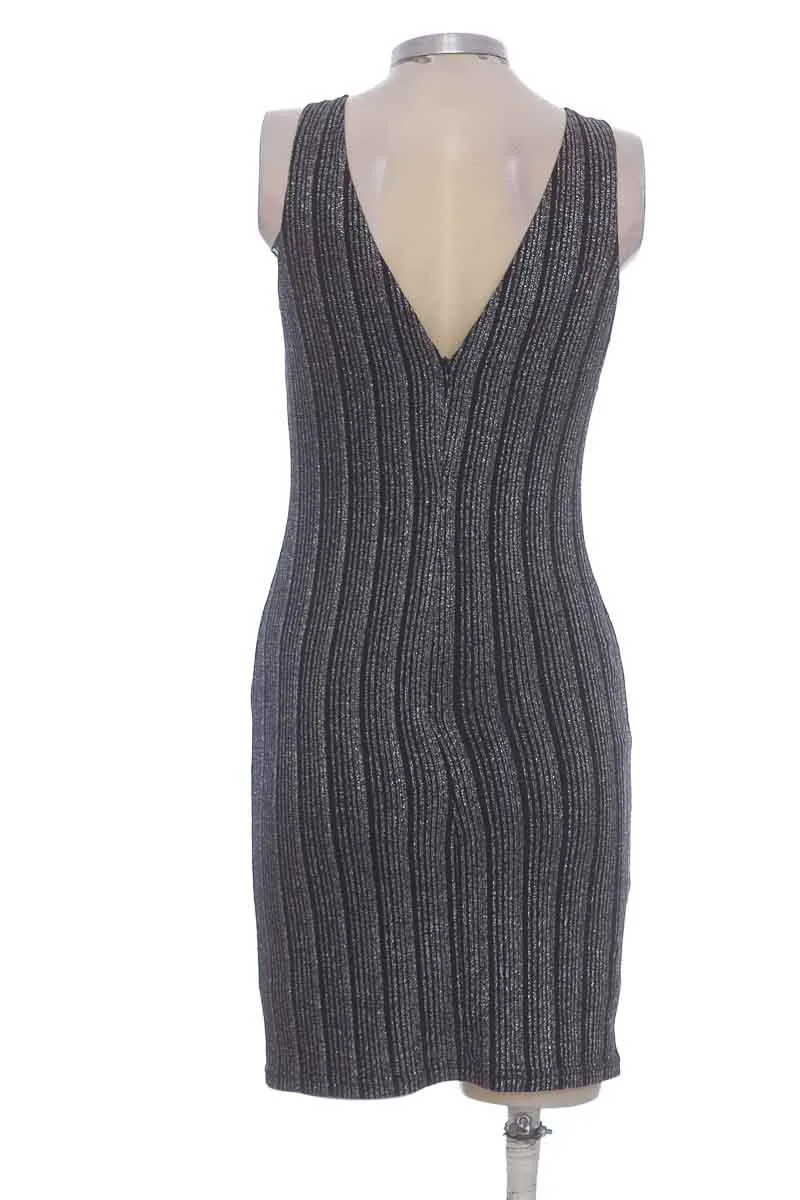 VESTIDO / ENTERIZO COLOR PLATEADO  STUDIO F